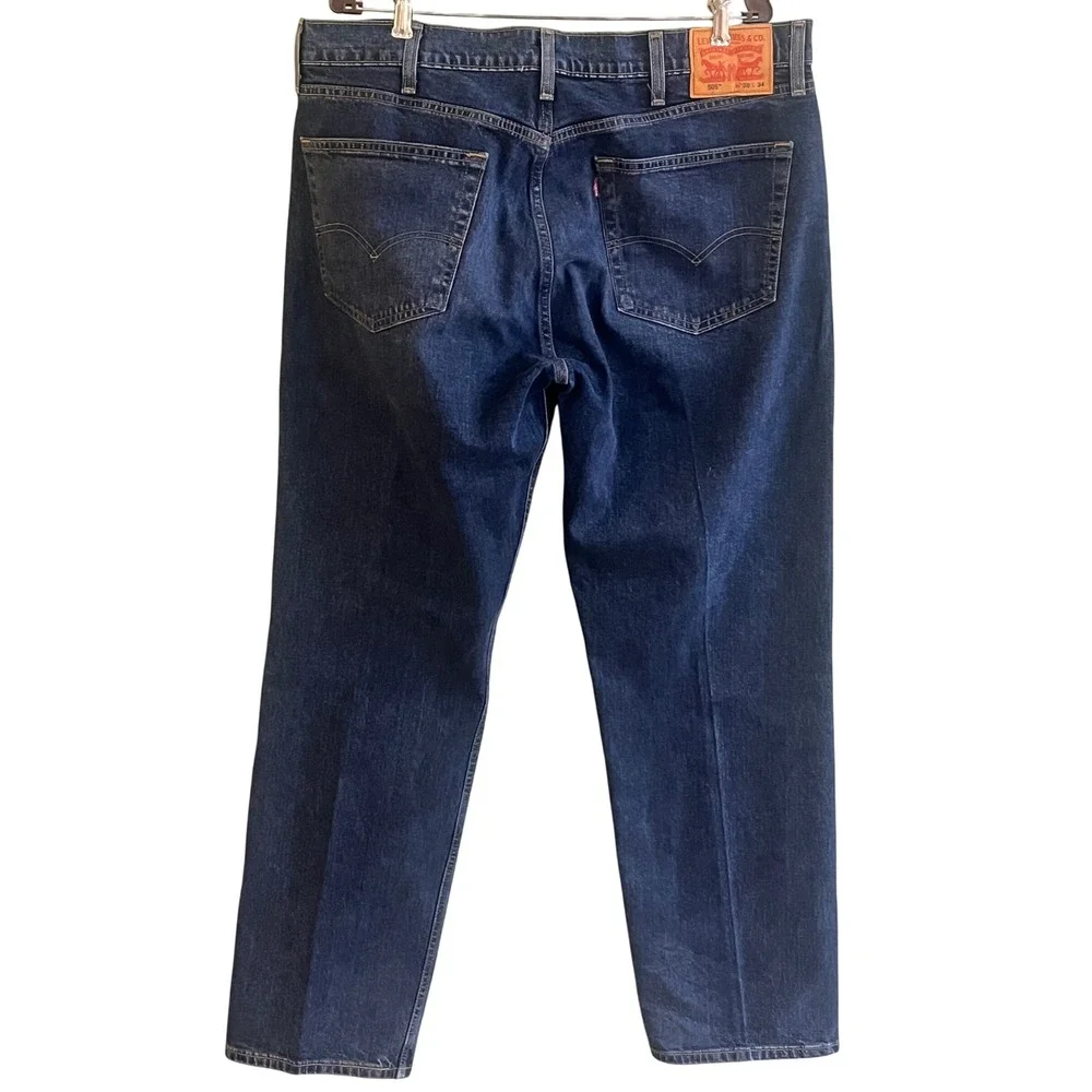 Levi's Men's 505 Pre Washed Straight Leg‎ Jeans 38x34 (Actual 40x34)